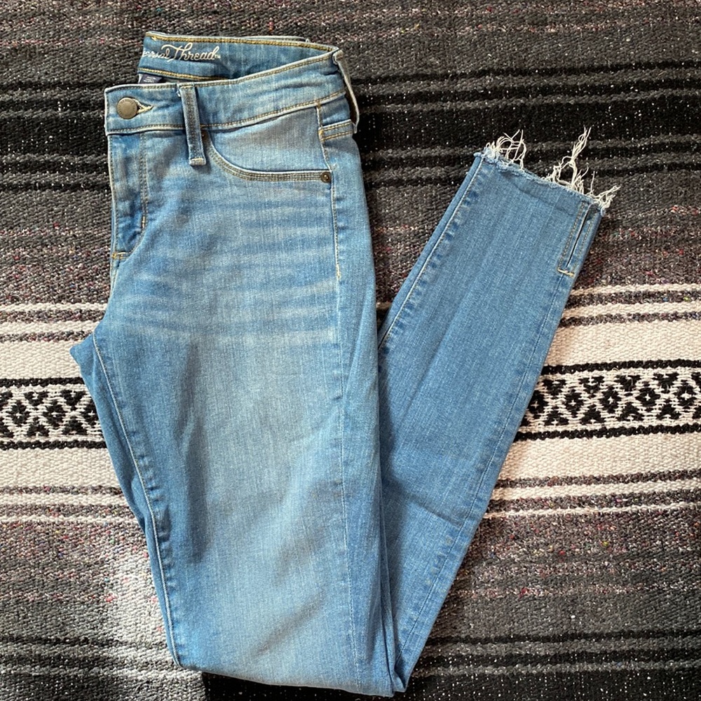 Light Denim Skinny Jeans— mid rise jeggings